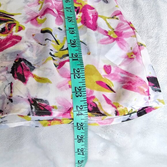 Women's Floral Sleeveless Pullover Top, Size M - Picture 12 of 14